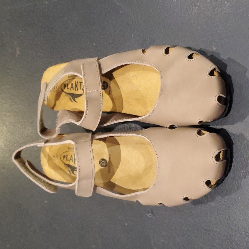 Plakton sandals size 41